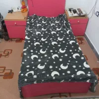 تخت خواب یک نفره