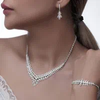 سرویس های جواهری نقره. با آبکاری طلاسفید|جواهرات|مشهد, آزادشهر|دیوار