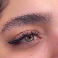 اکستنشن مژه با قیمت استثنایی