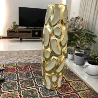 گلدان طلایی شیک