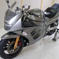 سوزوکی rf400. 600. 1000