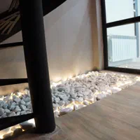 برقکار برق کار برقکاری ساختمان خرده کاری نصب لوستر|خدمات پیشه و مهارت|رشت, چله خانه|دیوار