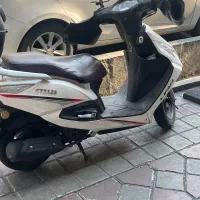 لیفان اسکوتر ۱۲۵