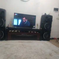 تلویزیون میز تلویزون. یه جفت باند حرفه ای