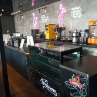 استخدام نیرو جهت کار در کافه رستوران