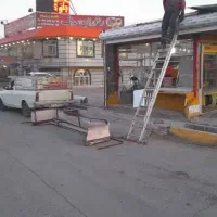 فروشنده دکه  ،