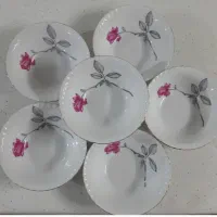 پیاله گل رز