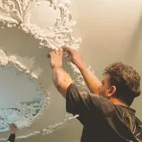 گچبری پیش ساخته و دستی.پلی یورتان گچبری مدرن