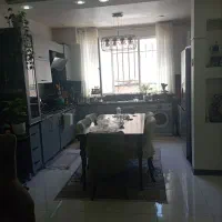۱۴۰متر/همراه ۲ باب مغازه/دونبش