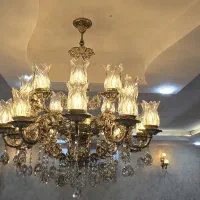 لوستر طلایی شاه عباسی ۱۰ شاخه|لوستر و چراغ آویز|مشهد, شهرک لشکر (شهرک غرب)|دیوار