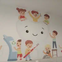 استخدام نیروی خدماتی خانم کلنیک دندانپزشکی ارمغان