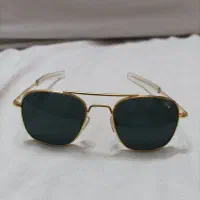 عینک آفتابی