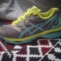 کفش میزانو. اسیکس. ساکونی.