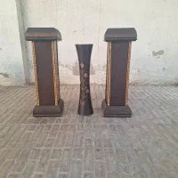 سه گلدان یک متری