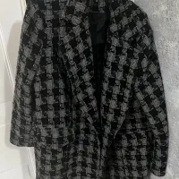 تعدادی پالتووکاپشن وژاکت مزونی بدلیل مهاجرت