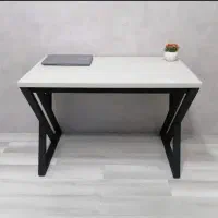 میز تحریر فلزی طرح Z
