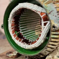 کارگاه سیم پیچی و برق صنعتی