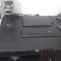 میز کامپیوتر فلزی روکش چرم