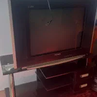 میز وتلویزیون