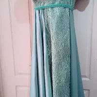 لباس مجلسی|لباس|رباط‌کریم, الارد|دیوار