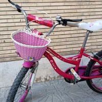 دوچرخه دخترانه