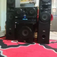 اسپیکر بزرگ‌ پنج تیکه مارشال