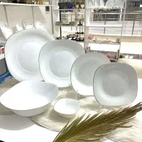 آکروپال سفید لب طلا