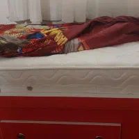 تخت نو جوان سالم|تخت و سرویس خواب|اندیشه, اندیشه فاز ۱|دیوار