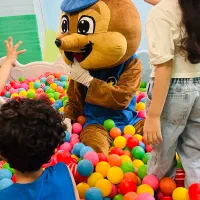 خانه بازی درنا|اسباب‌‌بازی|کاشان, گبرها|دیوار