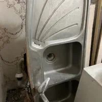 روشویی و توالت فرنگی|لوازم سرویس بهداشتی|کرمان, |دیوار