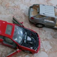 دو عدد ماشین فلزی سالم و زیبا