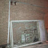 درب حیاط تمیز ارتفاع ۲.۵۰ عرض ۳  متر