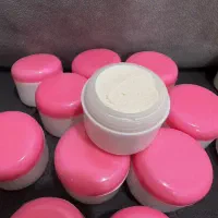 کرم روشن کننده صورت و بدن