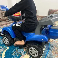 ماشین شارژی|اسباب‌بازی بچه|قم, چهل اختران|دیوار