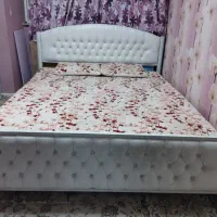 تخت دونفره با تشک کمد میز تحریر|تخت و سرویس خواب|همدان, |دیوار