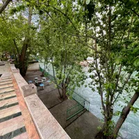 اجاره ویلا لب اب ساحلی درجه ۱ سه خواب ظرفیت بالا|اجارهٔ کوتاهمدت ویلا و باغ|لنجان, |دیوار