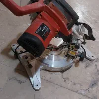 یک عدد اره فارسی بر محک و میخکوب دامار