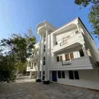 اجاره روزانه آپارتمان مبله در میدان ولیعصر