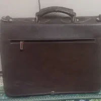 کیف چرمی کاملا سالم|کیف، کفش، کمربند|تهران, خواجه نظام الملک|دیوار