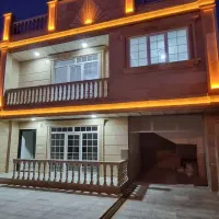 درب وپنجره یوپی وی سیupvcآلومینیوم واهنی)ملک وین (