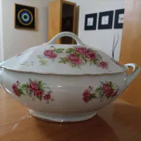 سوپ خوری گل سرخی قدیمی