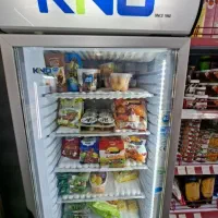 کینو   ن  ایستاد ه  ب یخچال فریزر  شصت ۷۰ صندوقی|فروشگاه و مغازه|اصفهان, گلستان|دیوار