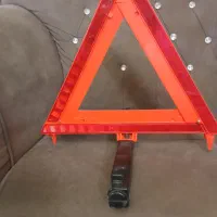 مثلثی خطرومودم وغیره|قطعات یدکی و لوازم جانبی|مشهد, کوه سنگی|دیوار