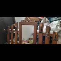 رخت و آویز چوبی