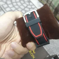 ساعت|ساعت|شیراز, دشت چنار|دیوار