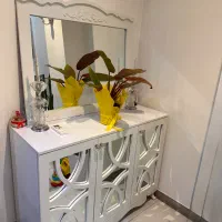 میز کنسول و آینه