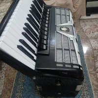 آکاردئون ۹۶ باس امیگو آلمان|پیانو، کیبورد، آکاردئون|شهریار, اسکمان|دیوار