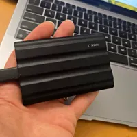 هارد 2 ترا سامسونگ اکسترنال SSD T7 2TB