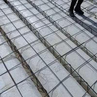 آرماتور بندی و اجرای اسکلت بتن و نیازمند نیرو|خدمات پیشه و مهارت|بم, |دیوار