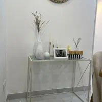 کنسول مینیمال فلز